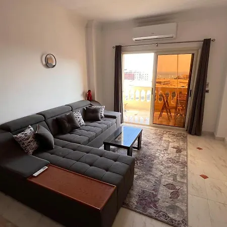 Apartment With A Red Sea View