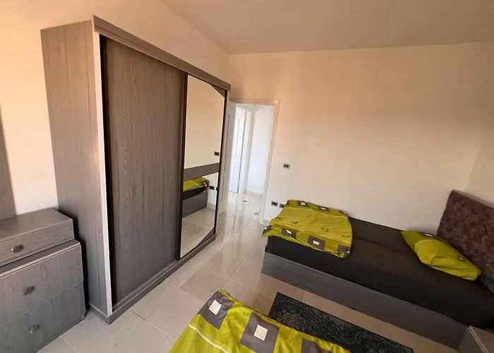 With A Red Sea View Apartment